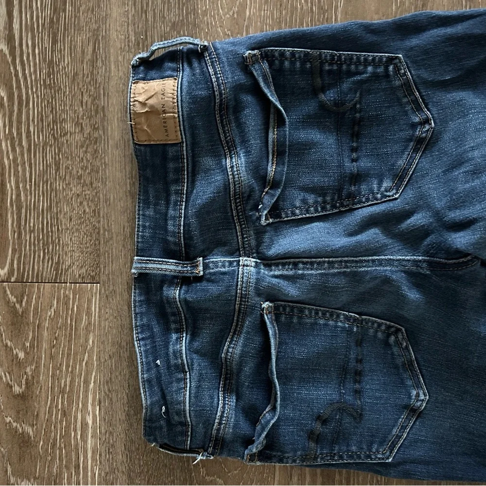 American Eagle Outfitters Regular Fit Jeans - “Next Level Stretch” - Picture 7 of 7